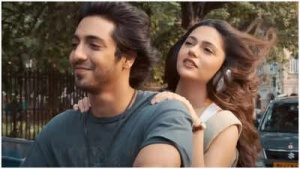 Aneet Padda reveals Ahaan Panday took her to church, prayed for her to land lead role in Saiyaara: 'We'd lit a candle'