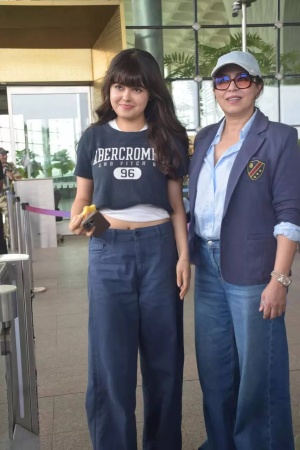 Mahima Chaudhry and Ariana Mukherjee win hearts at airport, fans call Ariana ‘carbon copy of Mahima’