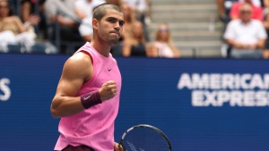 US Open: Carlos Alcaraz dazzles in new pink outfit, hammers Darderi to enter Round 4