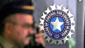 BCCI to Elect New President, IPL Chairman at Pivotal September AGM
Hoặc:
September BCCI Meeting to Decide New Leadership Amid Governance Changes, IPL Chair Race Heats Up