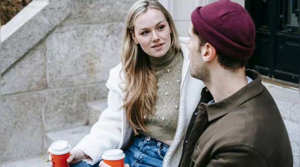 Prioritizing personal space over relationship closeness
